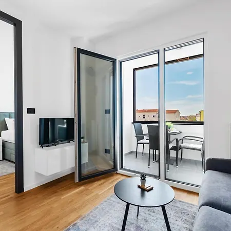 Apartment Anni Pula